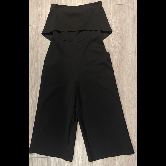 Dorothy Perkins super cute black strapless wide leg jumpsuit 6 - Picture 1 of 8
